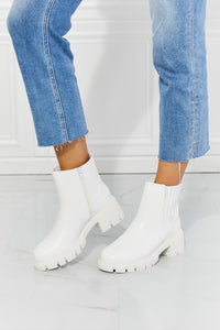 MM Shoes White Lug Sole Chelsea Boots