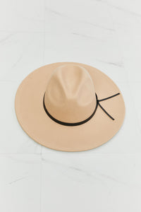 Fame Beige Vegan Leather Knot Detailed Wide Brim Hat