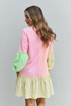 Carregar imagem no visualizador da galeria, Davi &amp; Dani Multicolor Colorblock Button Down Frilly Tiered Hem Dress
