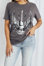 Cargar imagen en el visor de la galería, mineB Full Size Eagle Graphic Tee Shirt
