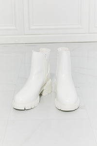 MM Shoes White Lug Sole Chelsea Boots