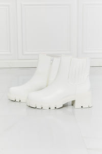 MM Shoes White Lug Sole Chelsea Boots