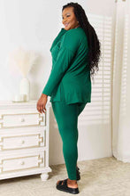 Load image into Gallery viewer, Zenana Dark Green Two Piece Loungewear Set
