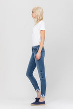 Load image into Gallery viewer, HIGH RISE ANKLE SKINNY HEM DETAILS
