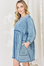 Загрузить изображение в средство просмотра галереи, HEYSON Oversized Relaxed Fit Blue Denim Babydoll Dress
